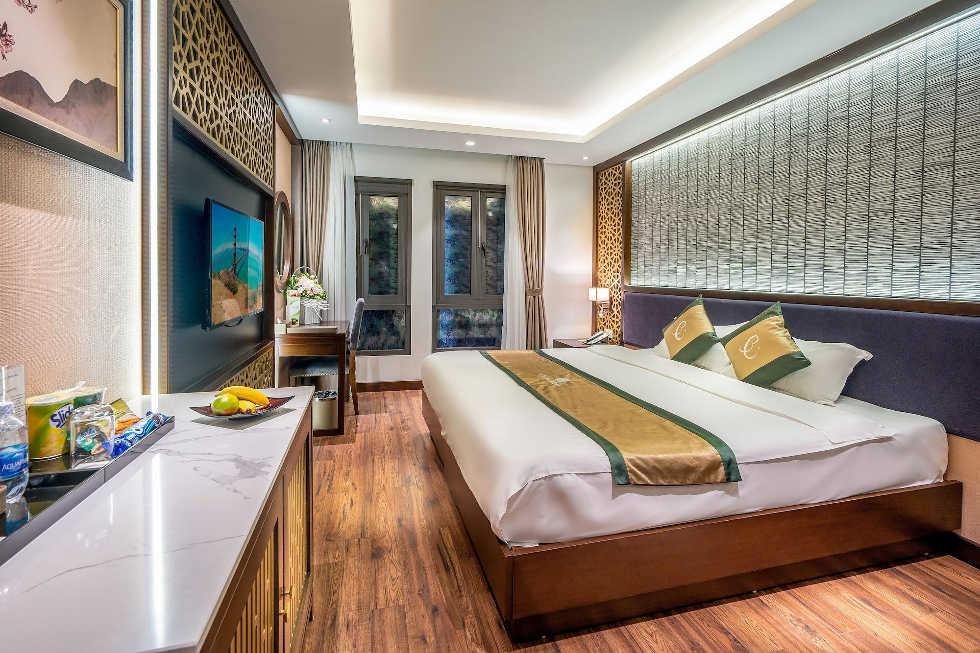 Conifer Grand Hotel Hanoi Buitenkant foto