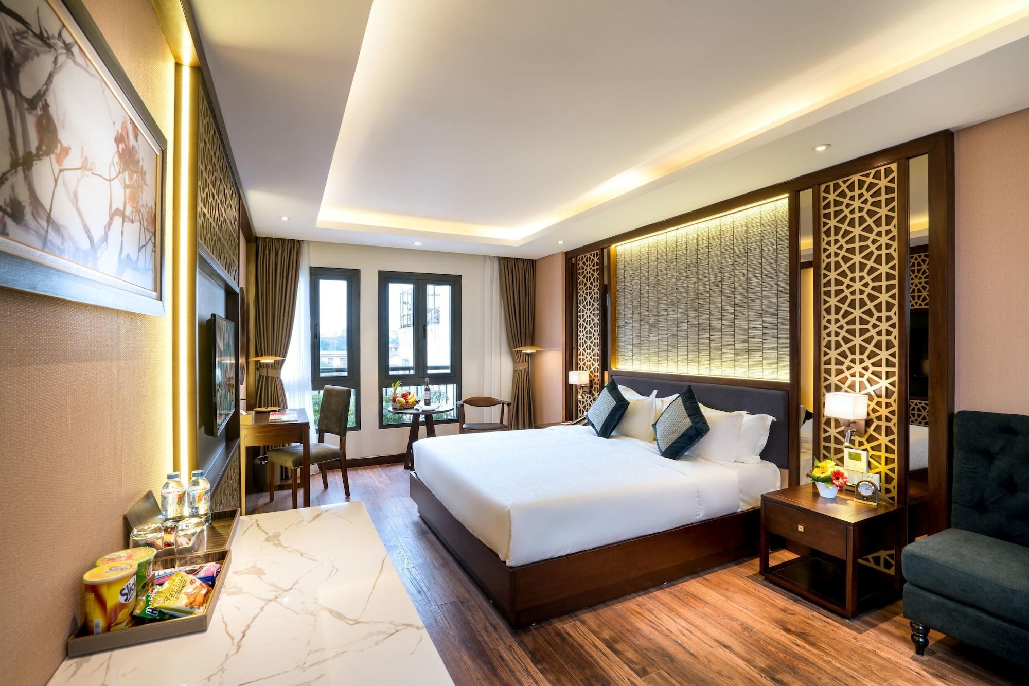 Conifer Grand Hotel Hanoi Buitenkant foto
